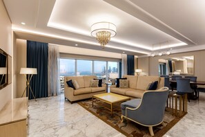 In-room dining - The Diplomat Radisson BLU Hotel, Residence & Spa (Manama)