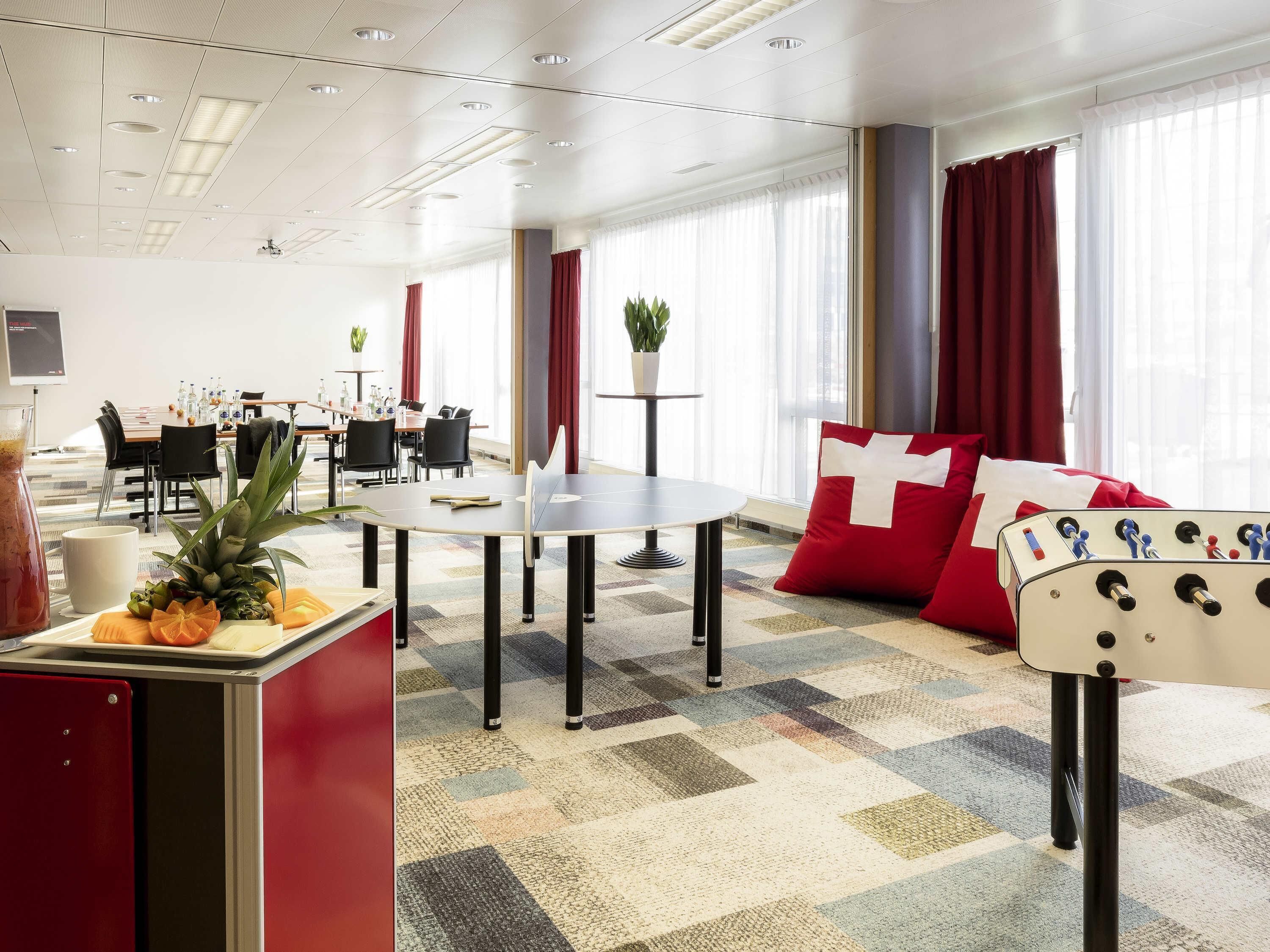 Meeting facility