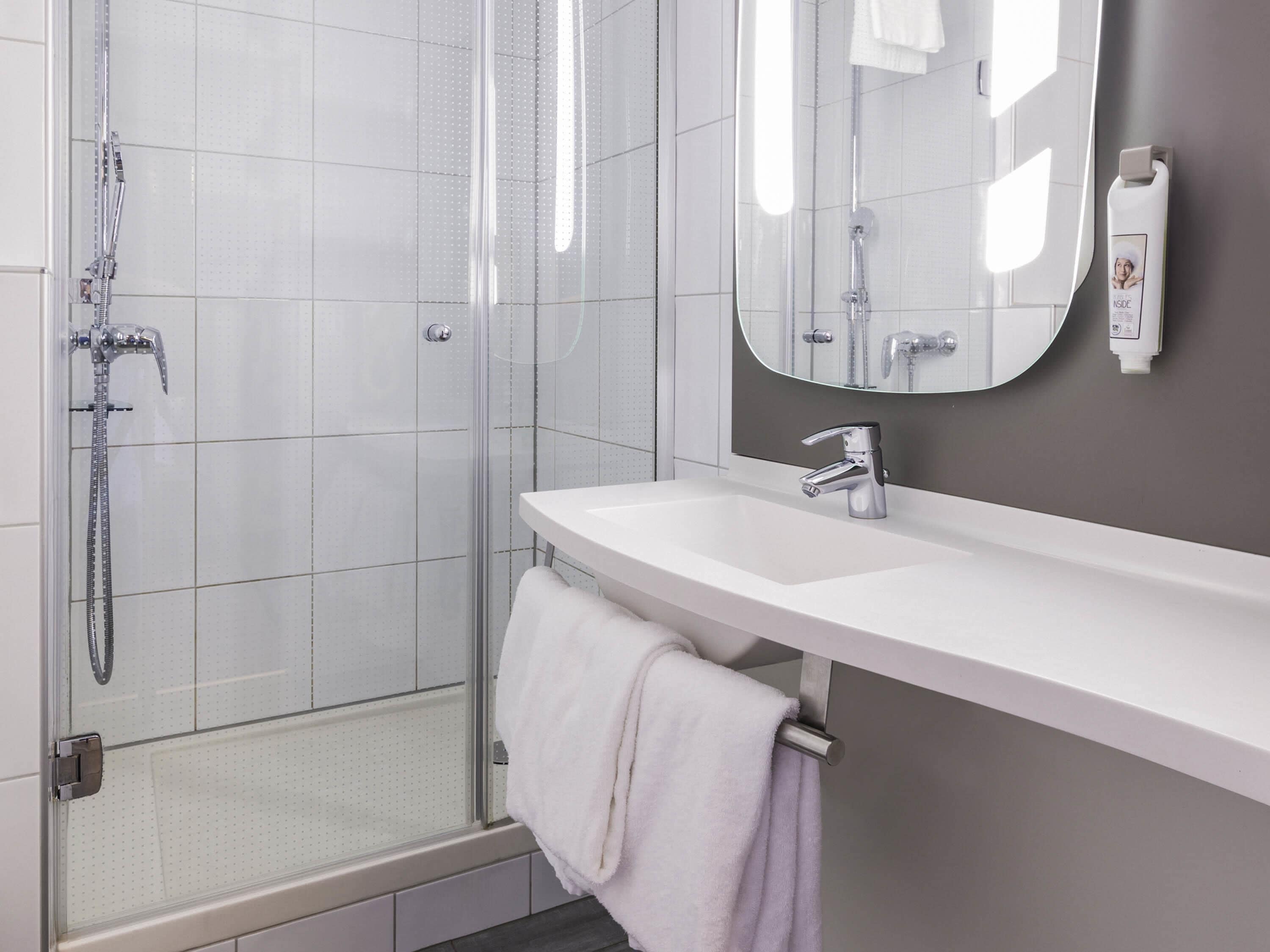 Twin Room, 2 Single Beds (New Sleep Easy Concept) | In-room safe, desk, laptop workspace, free WiFi