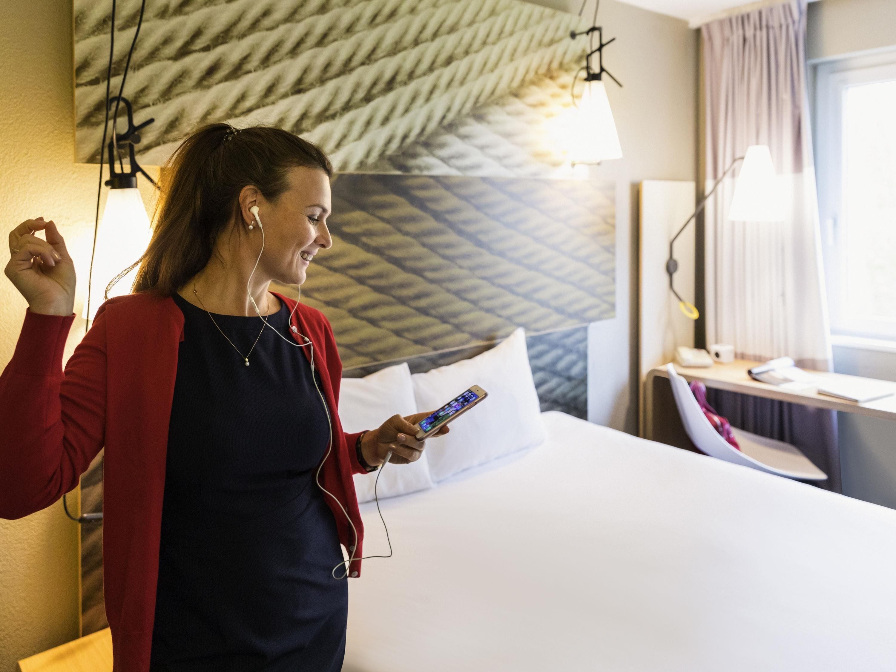 Coffres-forts dans les chambres, bureau