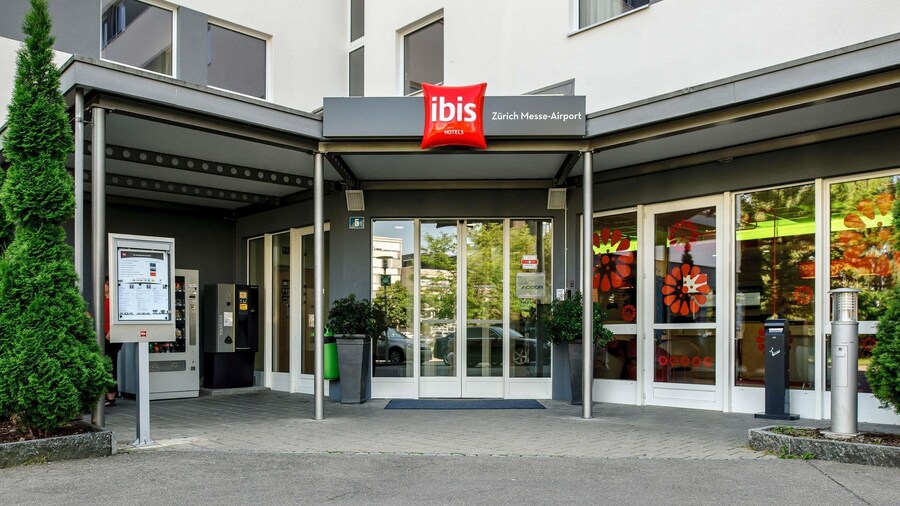 ibis Zurich Messe-Airport