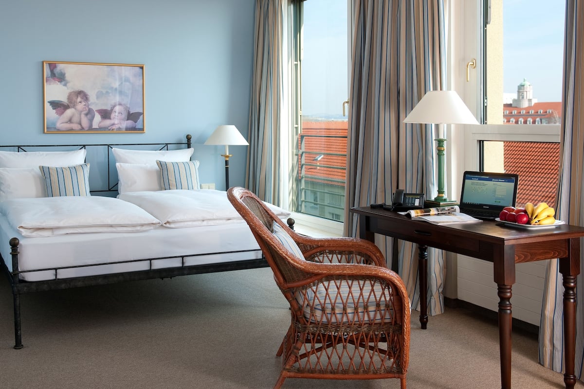 Comfort Room | View from room