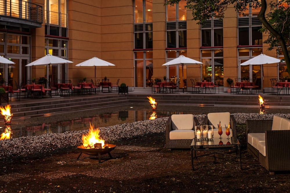 Hotel Elbflorenz Dresden