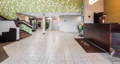 Sleep Inn & Suites