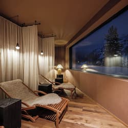 Sauna, hot tub, steam room, Turkish bath/hammam, body treatments