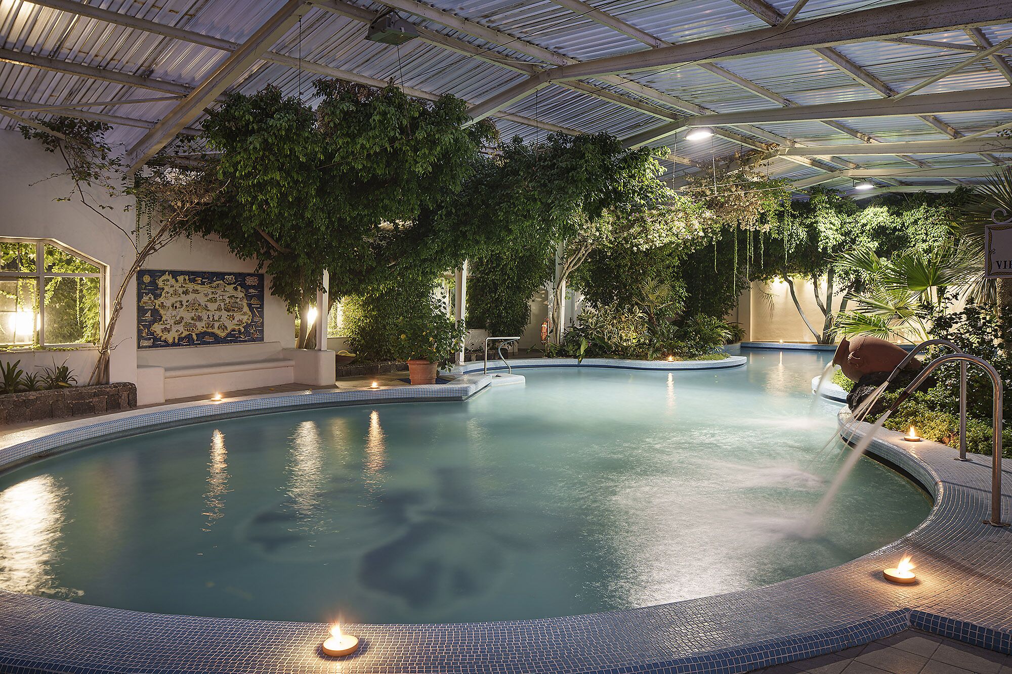 2 indoor pools, seasonal outdoor pool