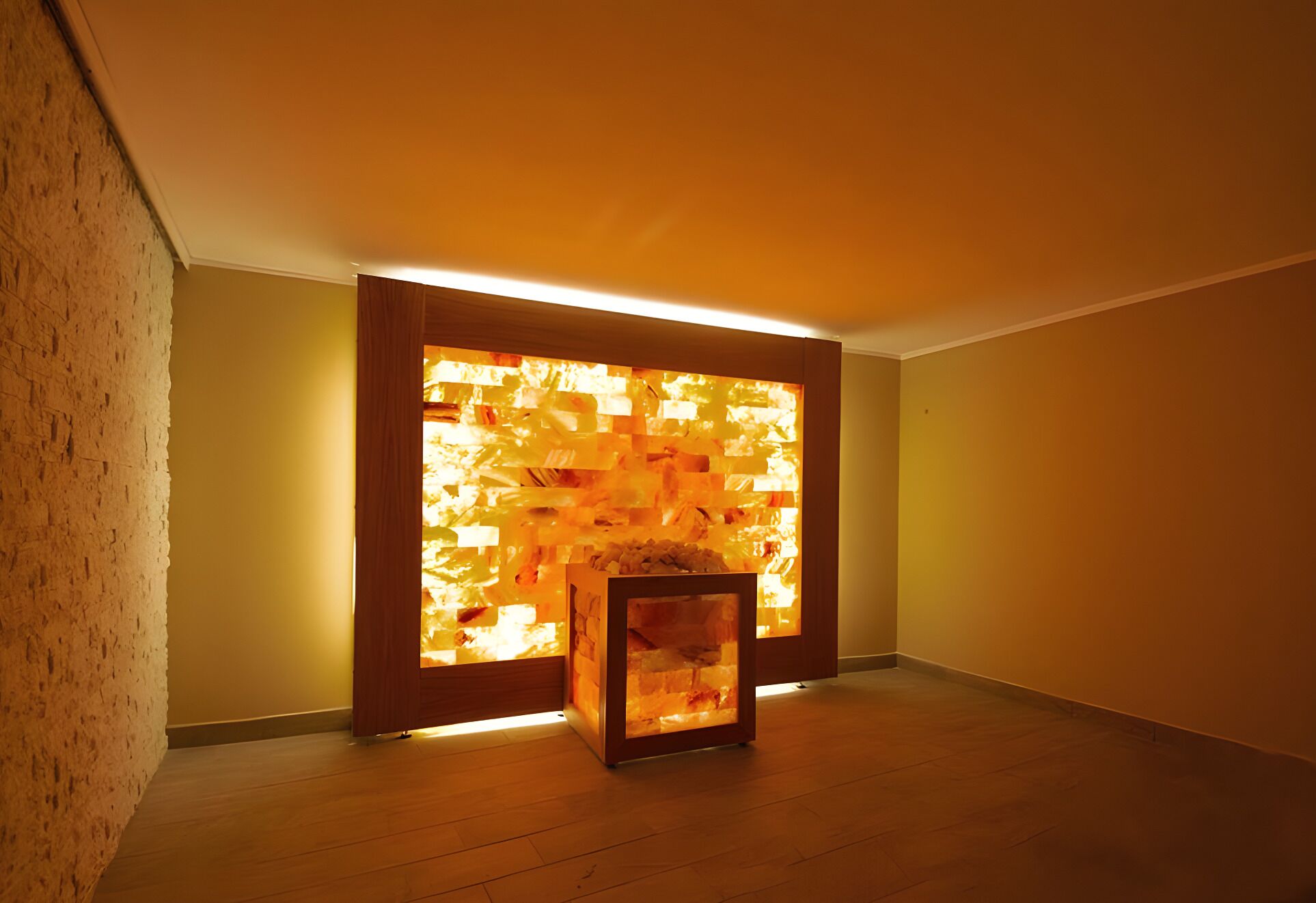 couples treatment room(s), sauna, hot tub, steam room