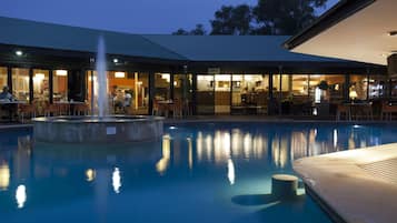 Outdoor pool, pool umbrellas, sun loungers