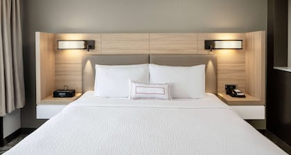 Sonesta Select Seattle Renton Suites