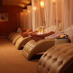 Trị liệu toàn thân, thủy liệu pháp, liệu pháp quấn ủ cơ thể