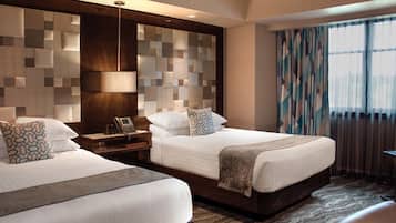 Premium bedding, pillowtop beds, minibar, in-room safe