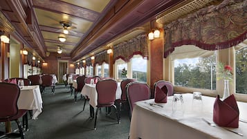 Lunch and dinner served, Indian cuisine
