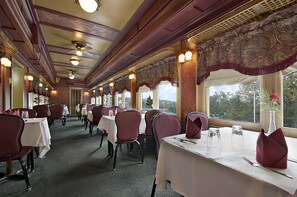 Lunch and dinner served, Indian cuisine