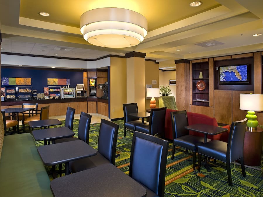 Dagelijks ontbijtbuffet inbegrepen