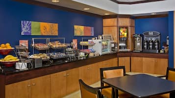 Free daily buffet breakfast