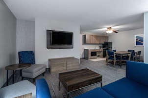 Suite, 2 Bedrooms | In-room safe, desk, laptop workspace, blackout drapes