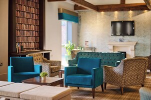 Ofrece almuerzos y cenas