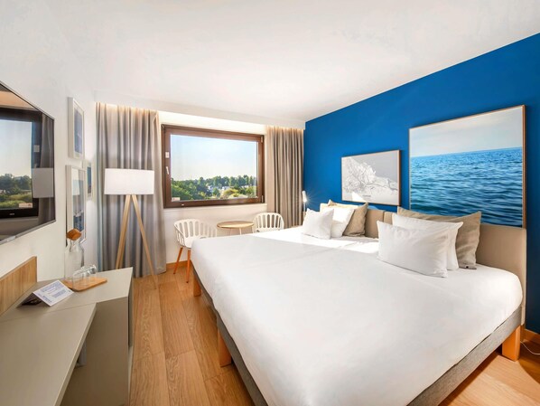 Standard Double Room, 1 Double Bed (Comfortable, air-conditioned)