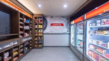 Snack-bar