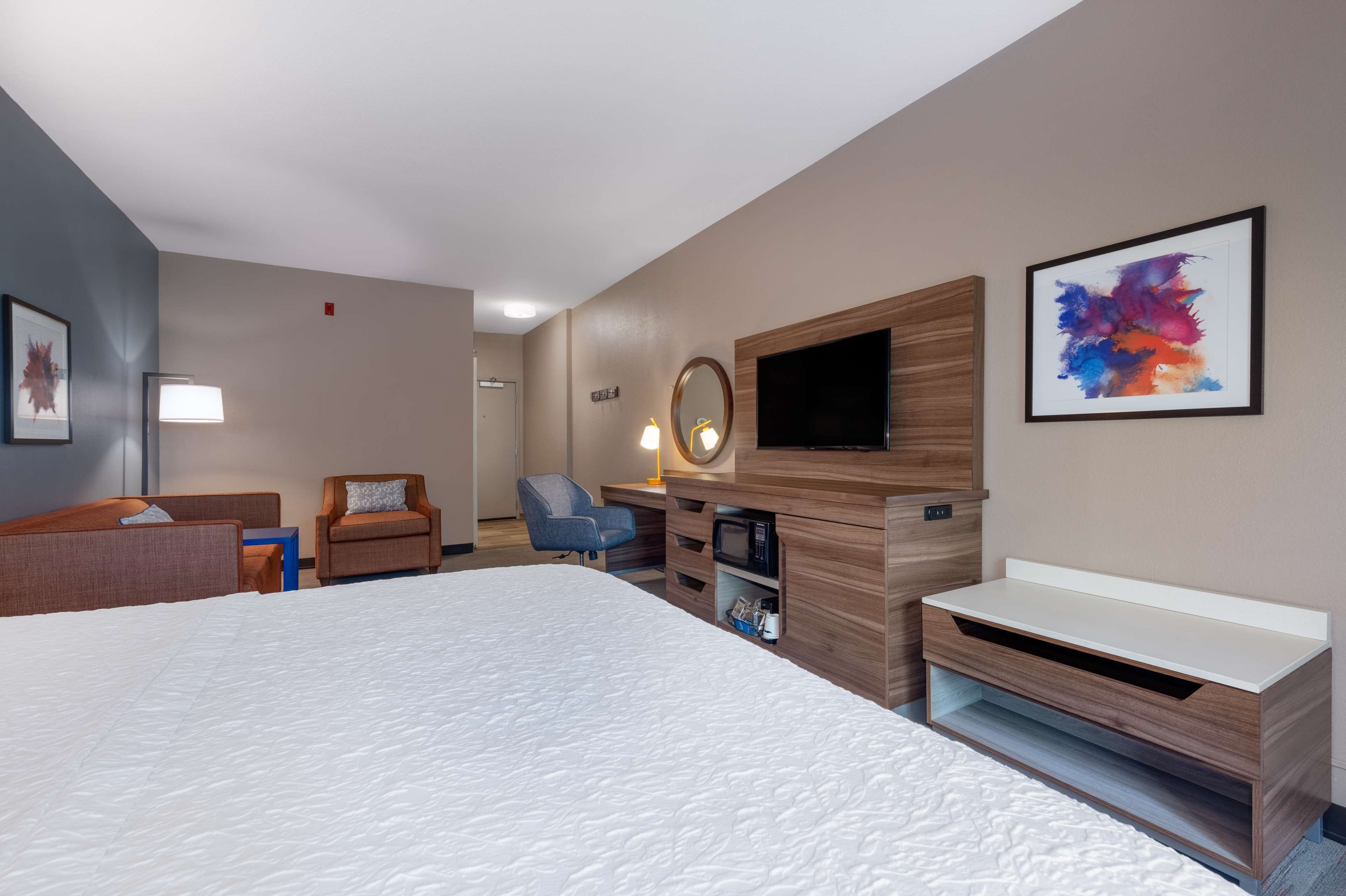 king study sofabed | iron/ironing board, cots/infant beds, free wifi, bed sheets