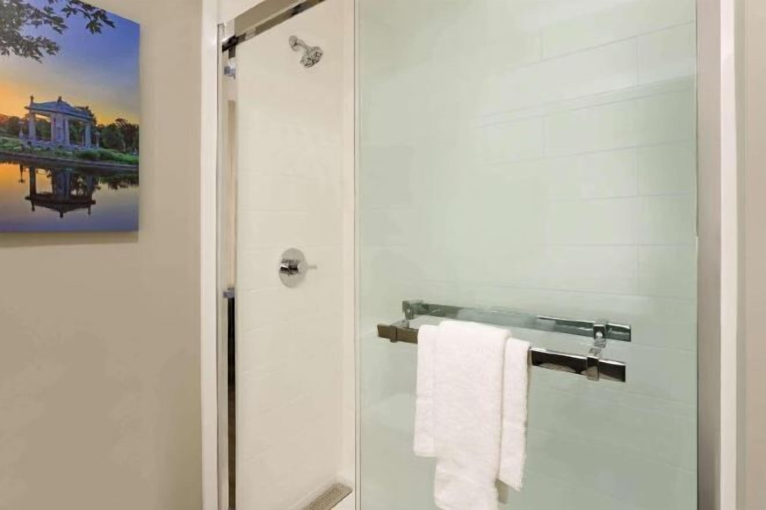 Shower, free toiletries, hair dryer, towels