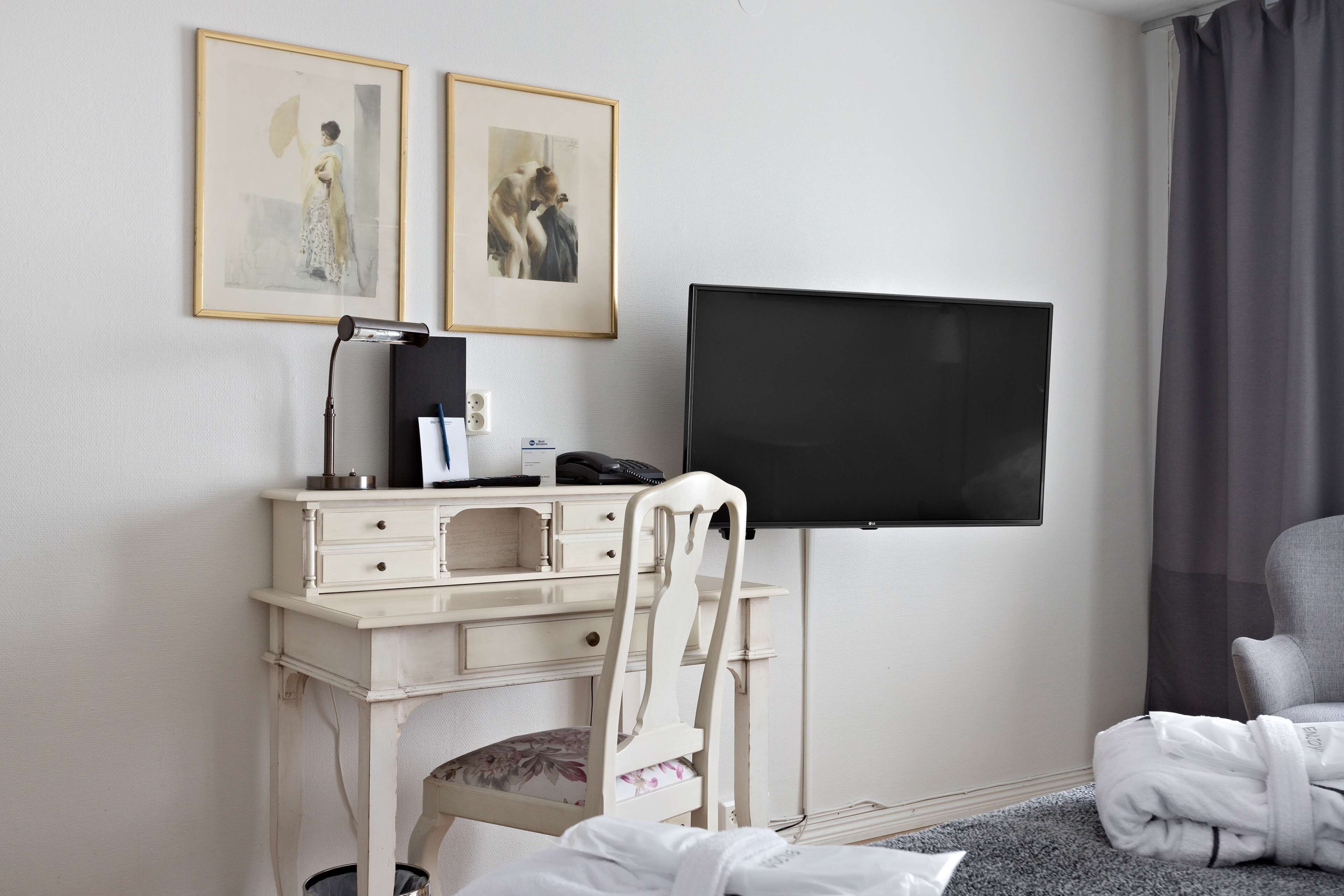 superior room, 1 double bed, non smoking, balcony | individually decorated, desk, laptop workspace, blackout curtains