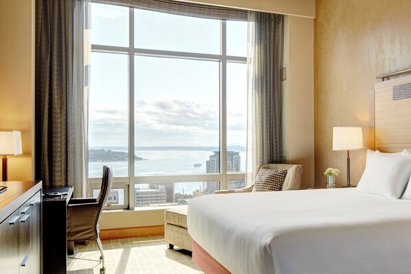 Premium bedding, pillow-top beds, in-room safe, desk