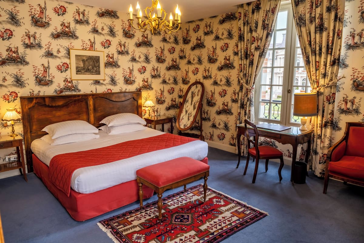 1 bedroom, premium bedding, Select Comfort beds, minibar
