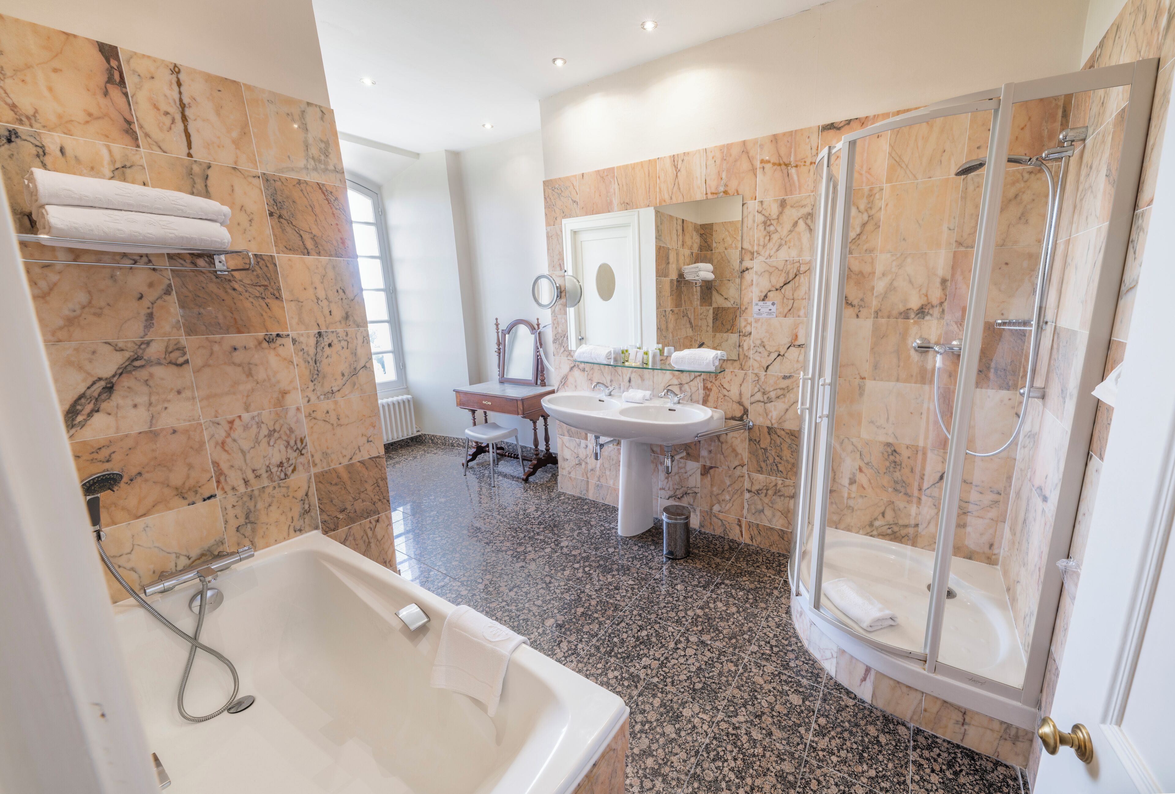 superior room, 1 double bed (superior room in the castle) | bathroom | free toiletries, hair dryer, bathrobes, slippers