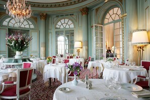 Lunch, dinner served; Modern European cuisine, garden views 