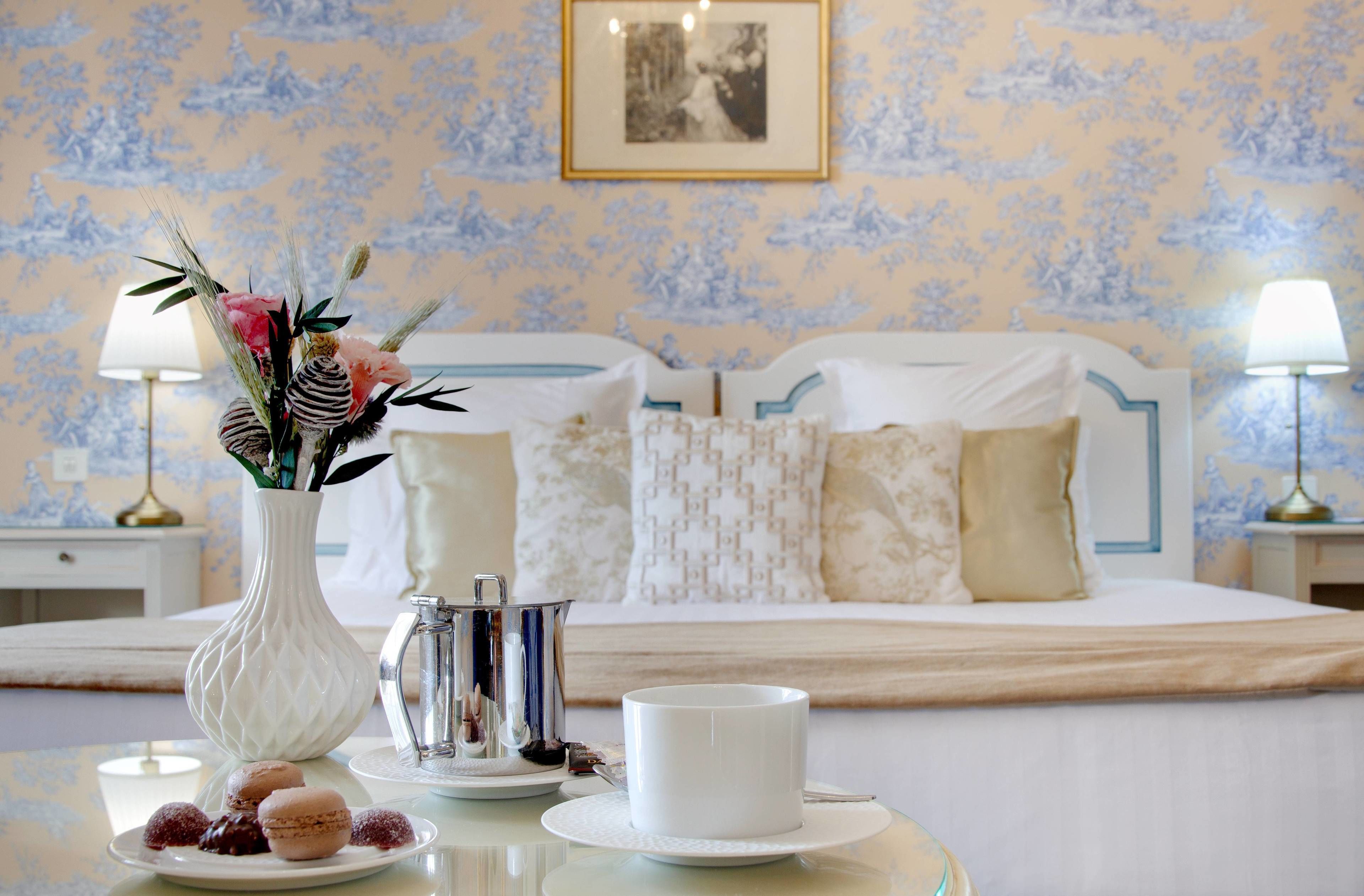 deluxe double room | 2 bedrooms, premium bedding, minibar, in-room safe