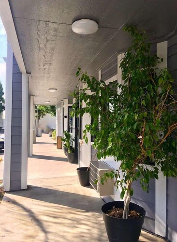 Good Nite Inn Redlands