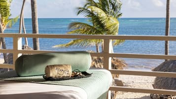 Sauna, hot tub, body treatments, aromatherapy, massages on the beach