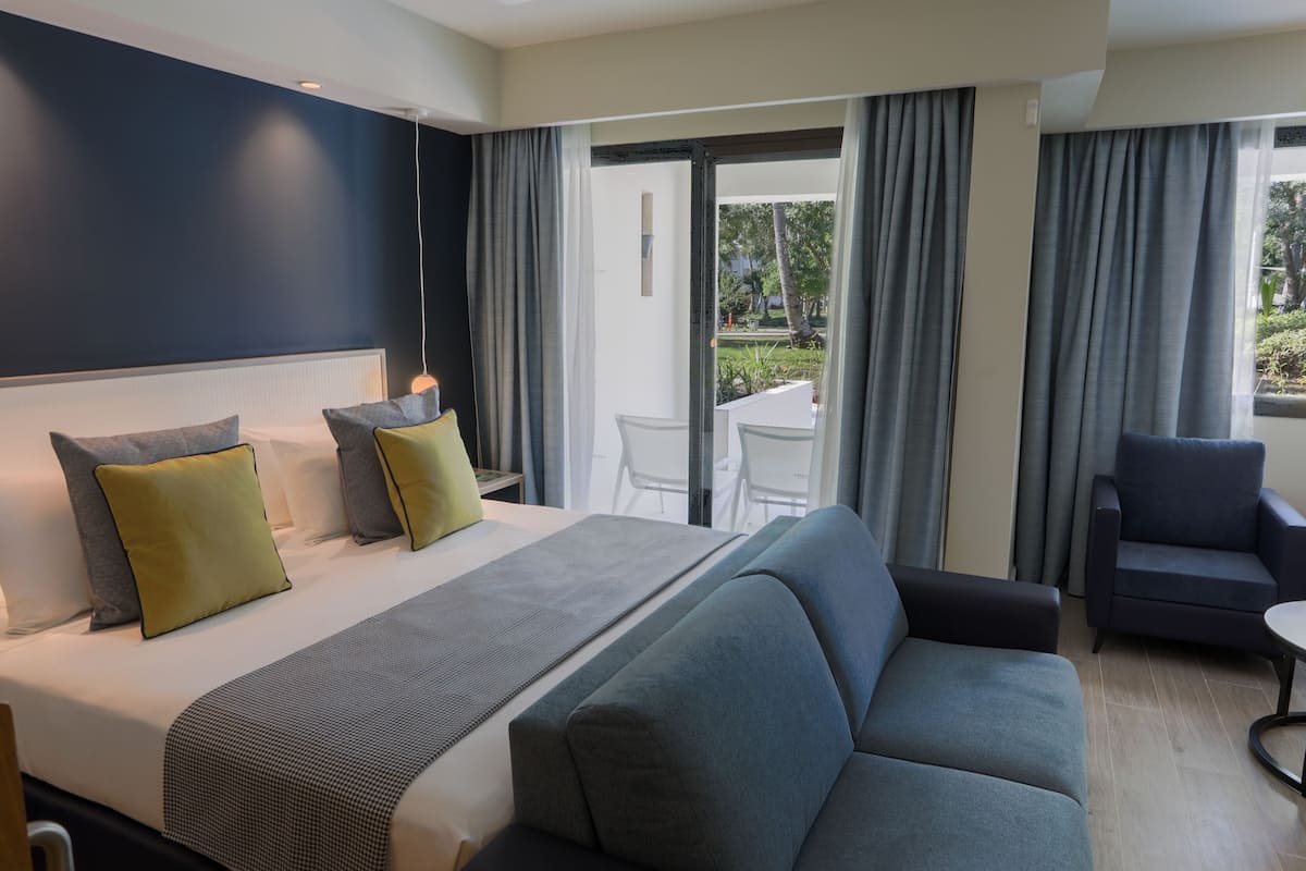 Privileged Deluxe Junior Suite