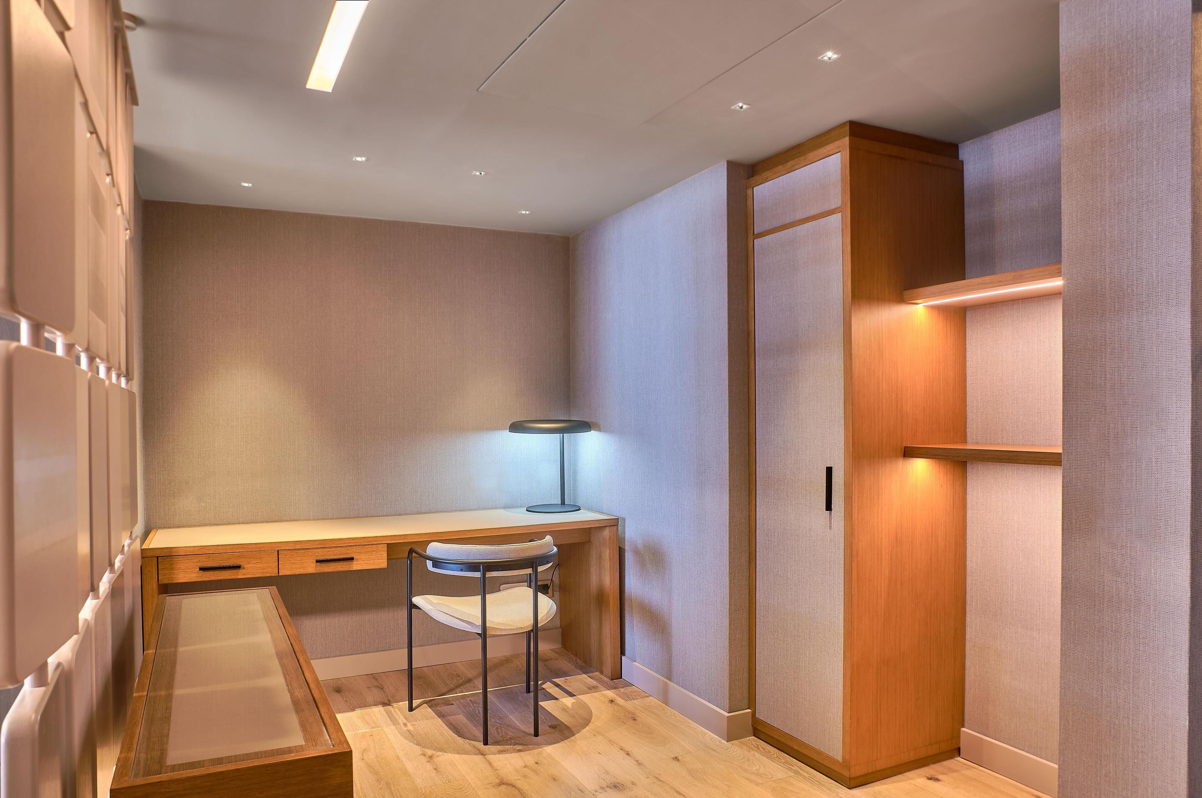 Executive-Suite, 1 Schlafzimmer, Stadtblick | Hochwertige Bettwaren, Daunenbettdecken, Pillowtop-Betten, Zimmersafe