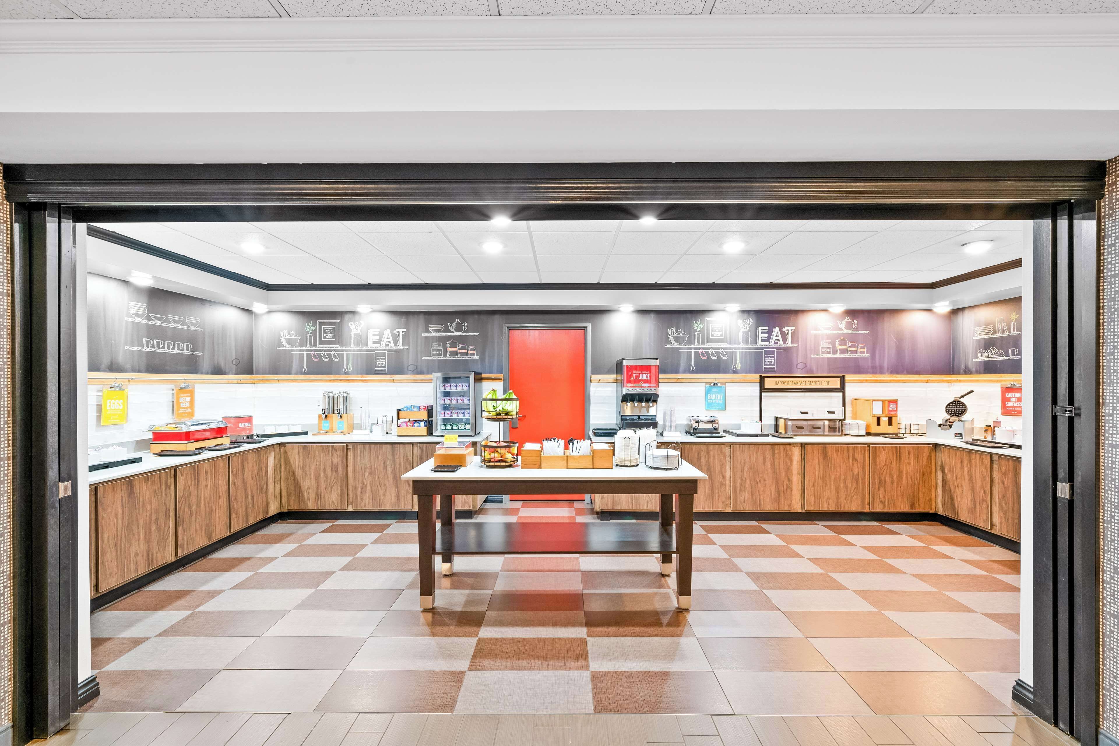 free daily on-the-go breakfast