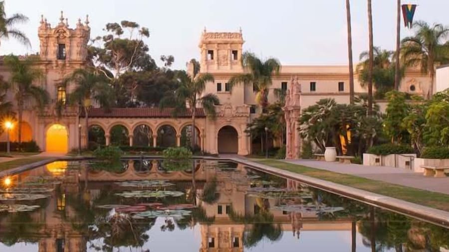 Old Town Western Inn & Suites