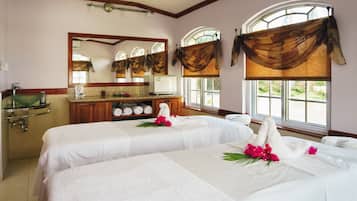 Couples treatment room(s), sauna, hot tub, steam room, body treatments
