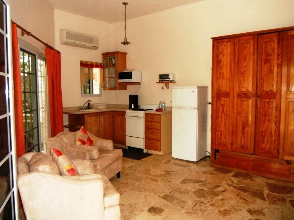 1 bedroom beachfront villas  | private kitchen | fridge