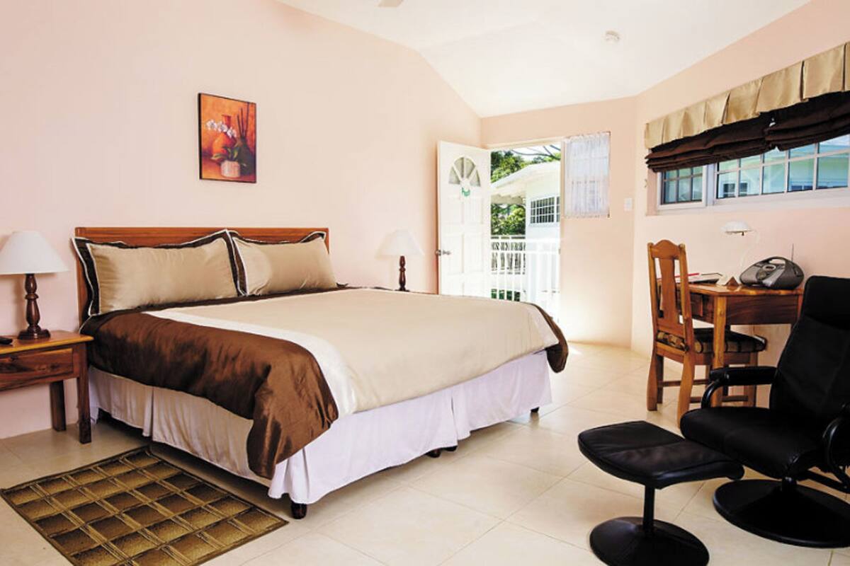 In-room safe, blackout drapes, iron/ironing board, WiFi (free)