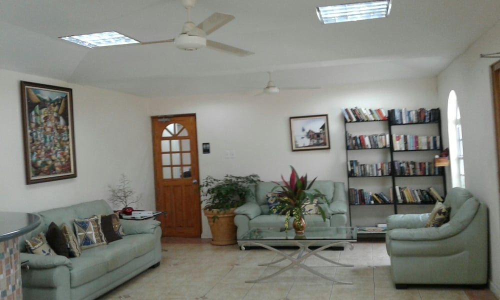 Rondel Village by null