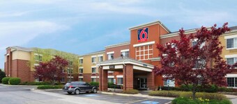 Studio 6 Extended Stay Chicago Vernon Hills Lincolnshire IL