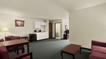Studio Suite, 2 Queen Beds, Non Smoking | Pillow-top beds, in-room safe, desk, iron/ironing board