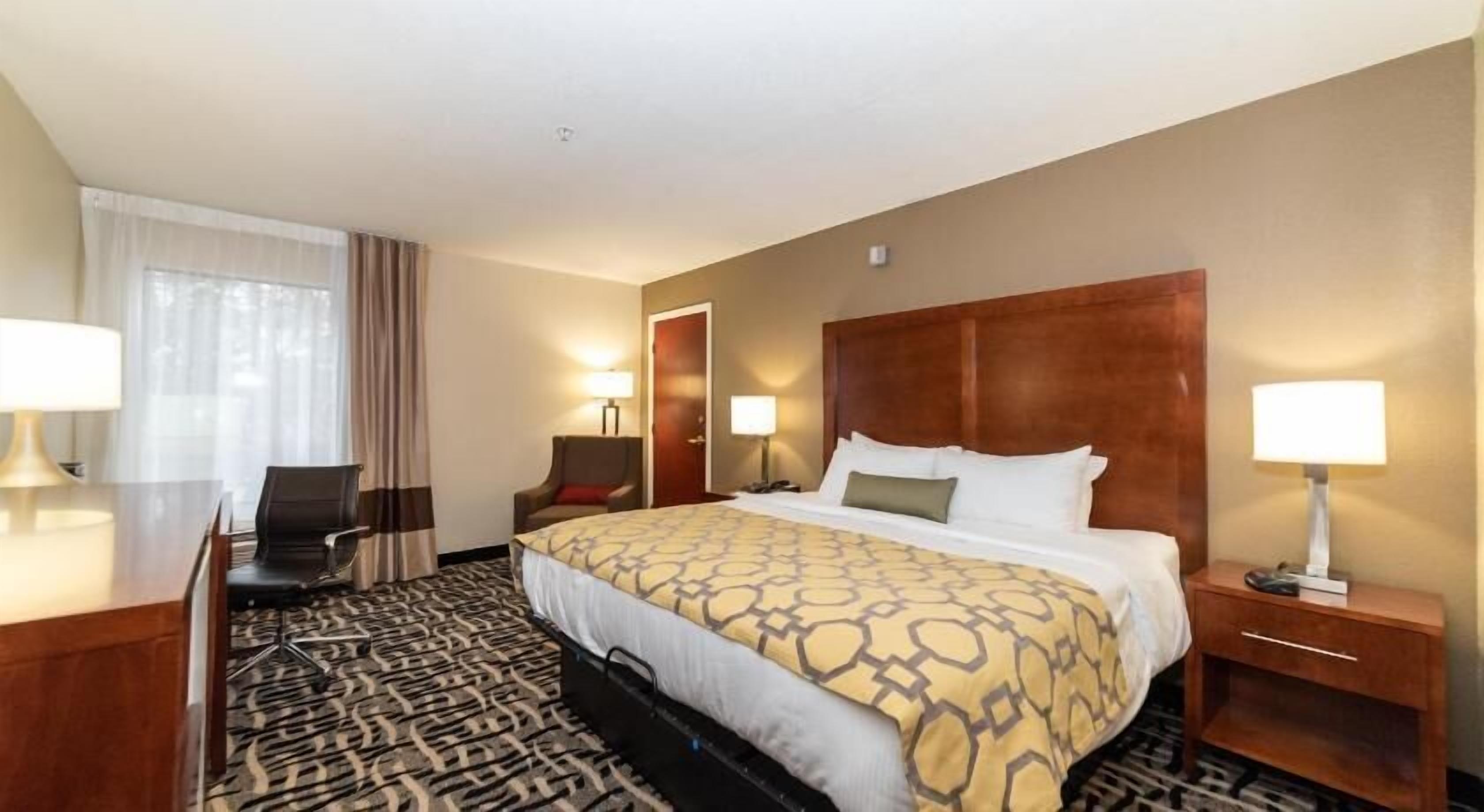 Egyptian cotton sheets, premium bedding, down comforters, pillowtop beds