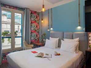 Habitación estándar (Intemporelle) | Ropa de cama de alta calidad, caja fuerte, escritorio