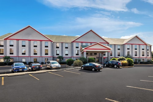 Red Roof Inn PLUS+ & Suites Atlanta Airport South