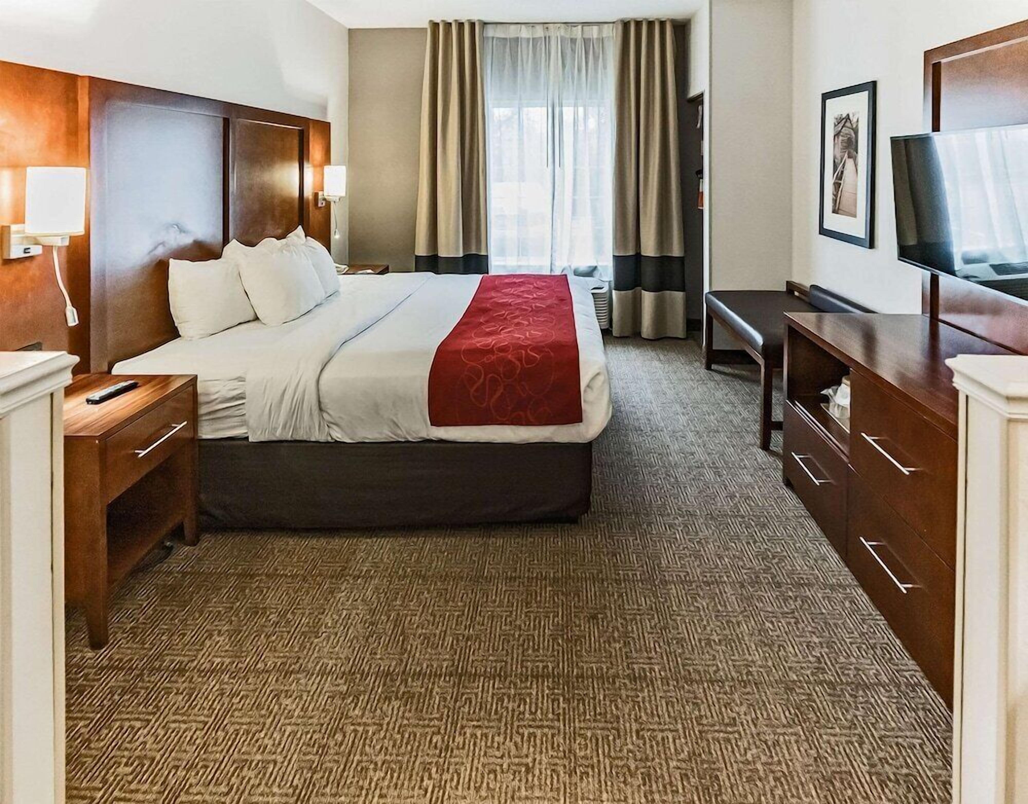Premium bedding, pillowtop beds, desk, laptop workspace