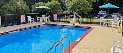 Seasonal outdoor pool