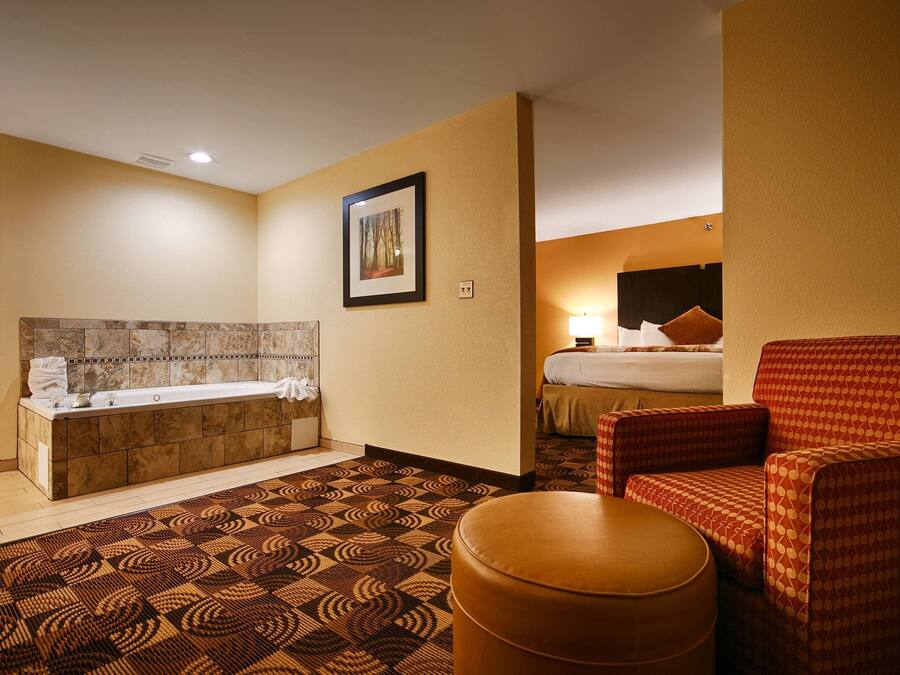 Premium bedding, pillow-top beds, desk, laptop workspace