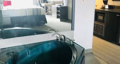 Country Inn & Suites by Radisson, Warner Robins, GA